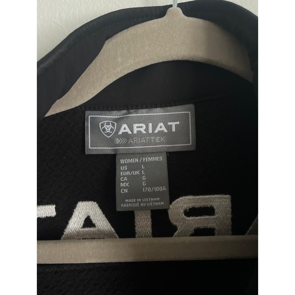Ariat New Team Softshell Vest Womens Large AriatTek EUC Black White Logo - Picture 3 of 7